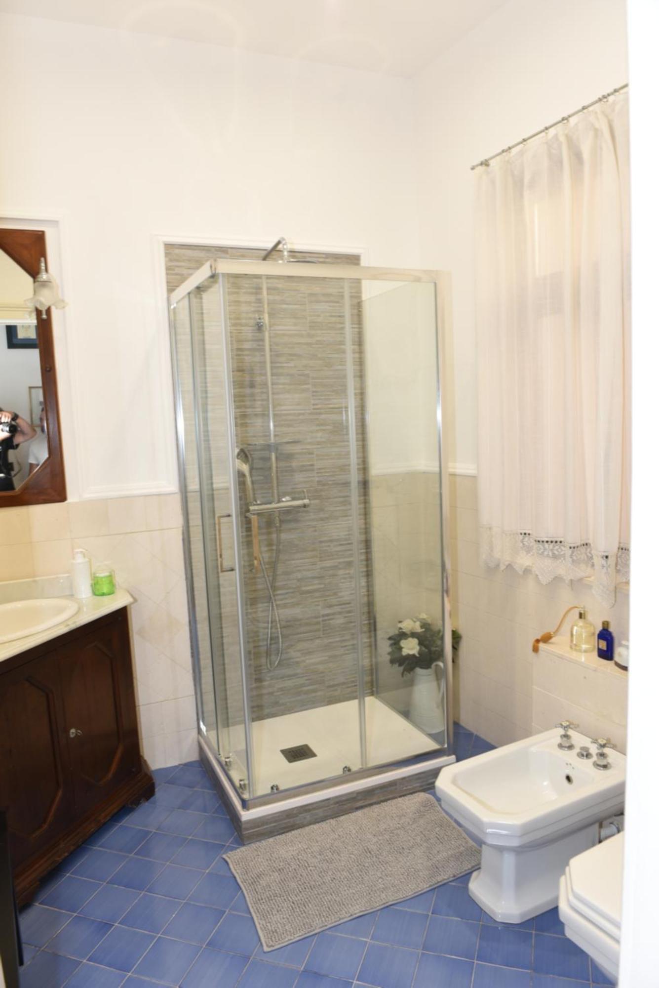 Exclusive Gina's Appartement