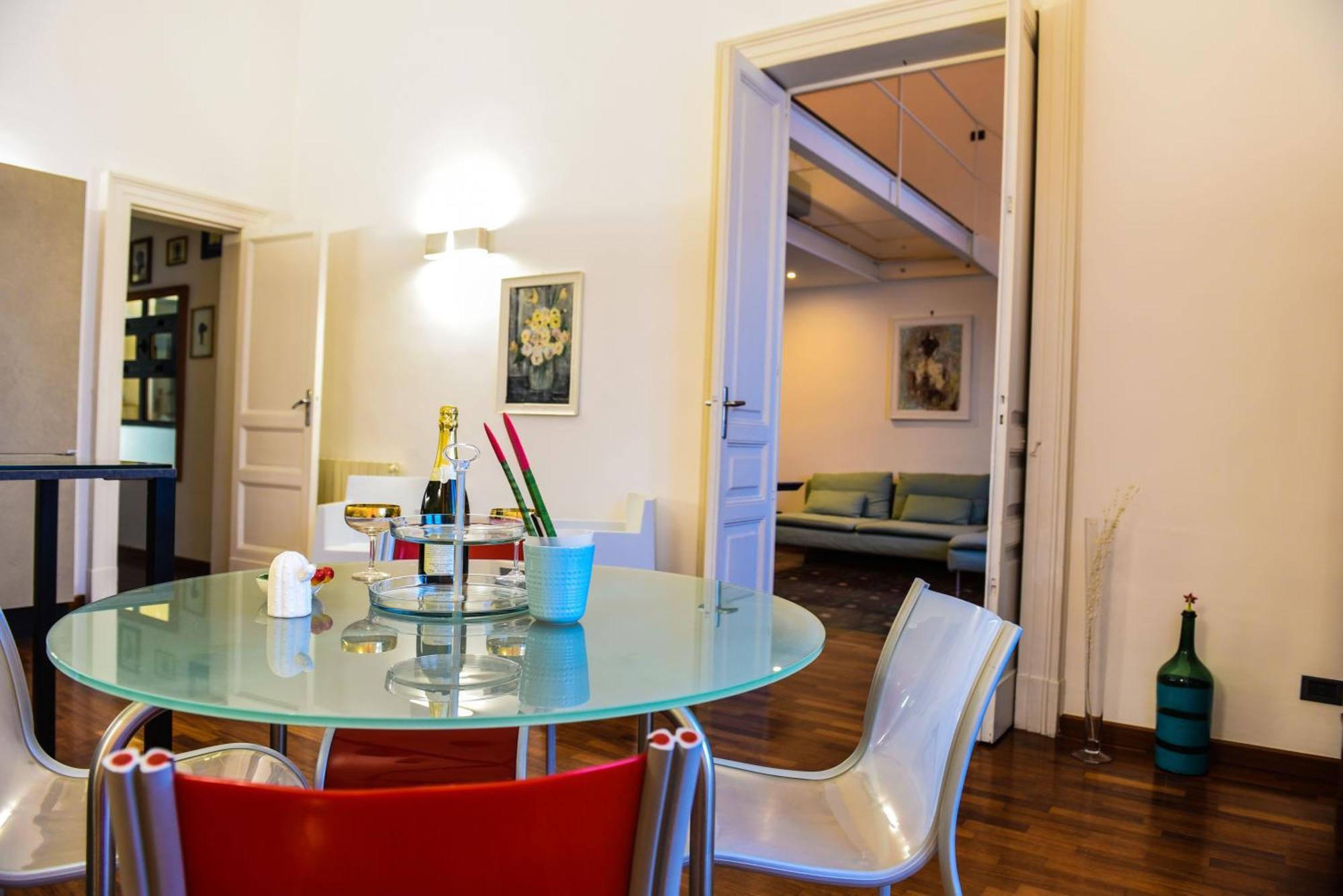 Exclusive Gina's Appartement